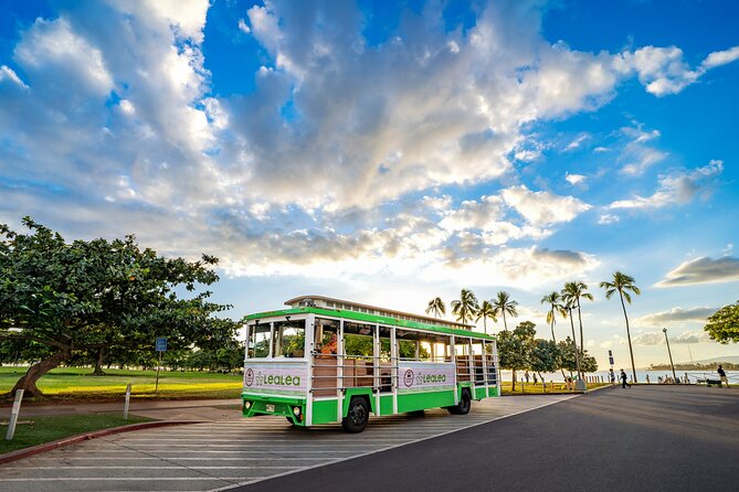 1 Day Pass LeaLea Trolley and Waikiki Trolley Pink Line - Key points to know before you ride