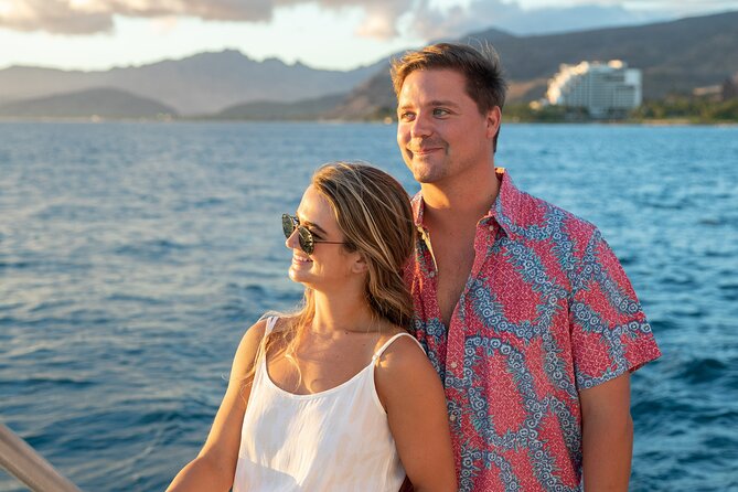 2-Hour Oahu Sunset Catamaran Sail - Crew service can make or break the evening
