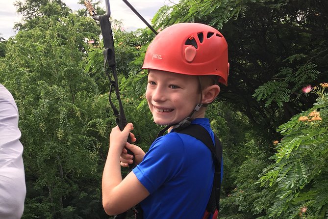 3 Zipline Adventure at Coral Crater with Optional Waikiki Shuttle - Family planning, weight limits, and footwear
