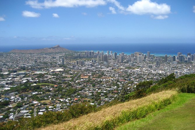 5-Hour Private Customized Luxury Convertible Tour of Oahu's South Shore - Why a private convertible changes the South Shore tour