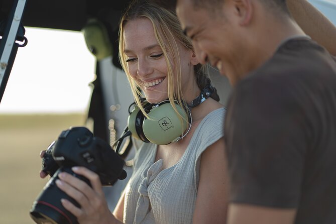 60 Minutes SHARED Helicopter Tour in Honolulu - Central Oahu and the return to Honolulu