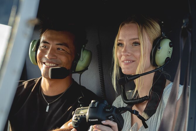 60 Minutes SHARED Helicopter Tour in Honolulu - What the pilot commentary adds