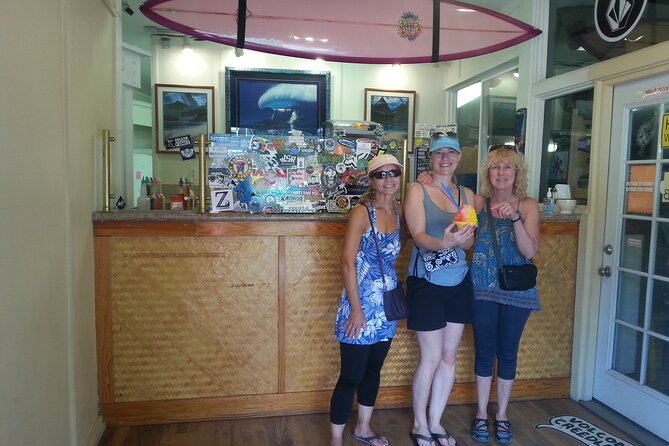 8-Hour Luxury Four Door Convertible Tour of Oahu's South and North Shores - Haleiwa food, shops, and North Shore character