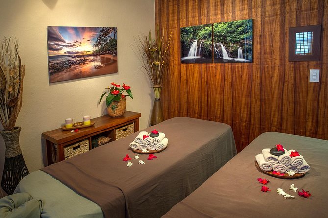 90 Minute Couples Massage - Inside Hawaii Natural Therapy on Ward Avenue