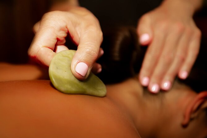 90 Minutes of Lymphatic Drainage Bliss - The 60-minute manual lymphatic drainage treatment