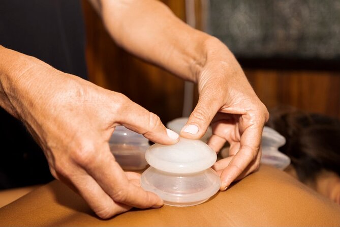 90 Minutes of Lymphatic Drainage Bliss - The first part: settling into a private treatment room