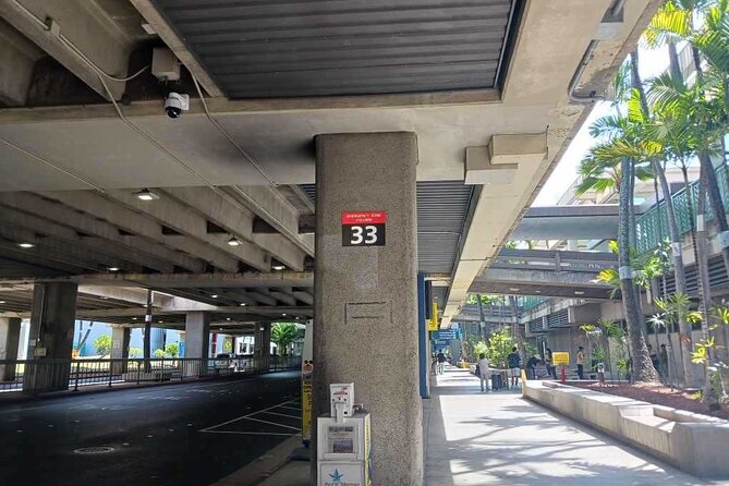 Airport Shuttle - HNL Airport to Waikiki - Timing, delays, and the risk of waiting