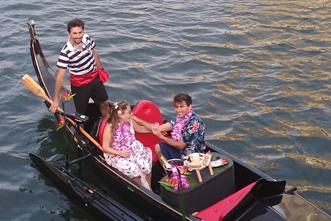 Aloha Gondola Cruise with Drinks & Pastries - Drinks, pastries, and the included lei