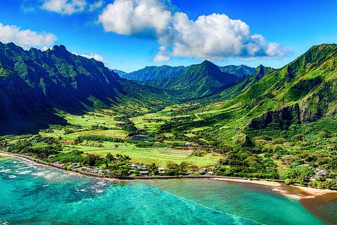 Aloha Lei Greeting on Arrival in Honolulu - A short service with a long emotional payoff