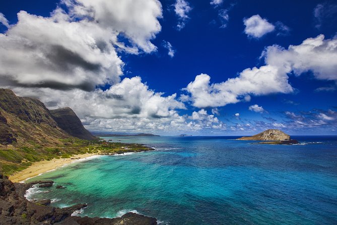 Amazing Oahu Adventure Bundle: 6 Self-Guided Audio Tours - Day three: Manoa gardens, Tantalus, and Honolulu