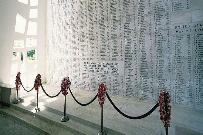 Arizona Memorial Pearl Harbor & Honolulu City Tour from Waikiki - What the $69.99 price really buys you