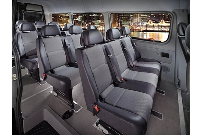Arrival - Private Transfer Honolulu Airport to Waikiki Hotel - The ride to Waikiki takes about an hour
