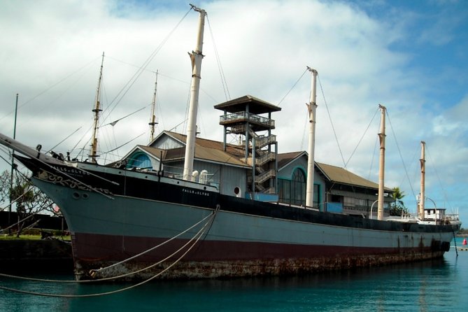 Awesome Scavenger Hunt: Royal Views Of Honolulu - Starting at 103 Ala Moana Boulevard