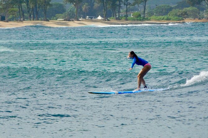 Beginner Surf Lesson at North Shore Haleiwa, Oahu - The first 15 to 20 minutes on the sand