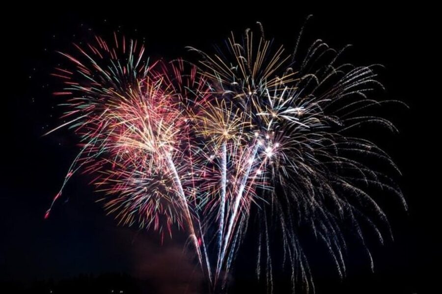 Board from Waikiki Beach: Friday Night Fireworks sail - Is $72 a fair price?