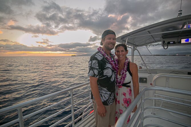 BYOB Sunset Cruise off the Waikiki Coast - The crew makes the casual format work