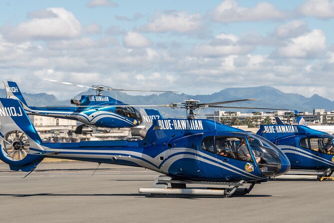 Complete Island Oahu Helicopter Tour - North Shore surf and Oahu’s western edge