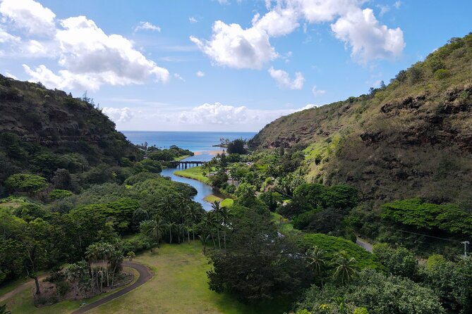 Customizable Private Tour Oahu- Ko Olina Resorts Pick Up Included - Chinaman’s Hat and Kualoa Beach Park