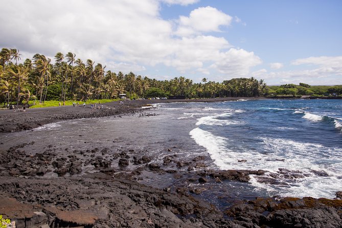 Day Trip from Oahu to Hilo: Volcano Adventure - Chain of Craters Road and the volcanic coast