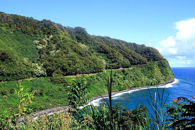 Day Trip from Oahu to Maui: Road to Hana Adventure - Wai‘anapanapa State Park and Maui’s black-sand coast