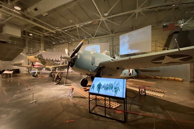 Deluxe Arizona Memorial and Pearl Harbor Aviation Museum Tour - What the small-group ride adds