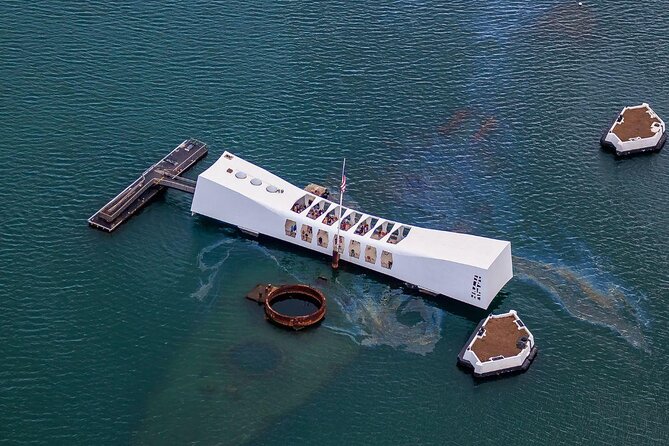 Deluxe Pearl Harbor, Arizona Memorial, and Visitor Center Tour - Key points to know before booking