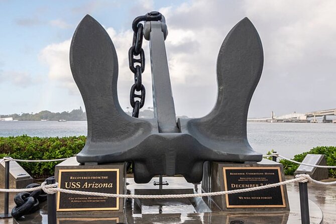 Deluxe Pearl Harbor USS Arizona Memorial and Honolulu City Tour - What the $47.02 price really buys you