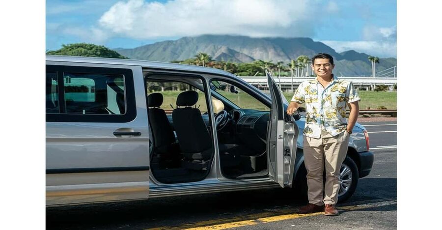 DEPARTURE-Private Transfer waikiki to HNL airport by minivan - How the pickup compares with handling airport transport yourself