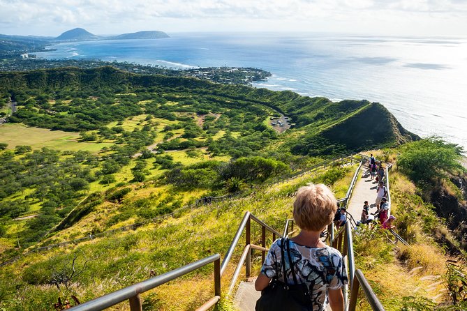 Diamond Head Crater - Tunnels, stairs, and the final climb