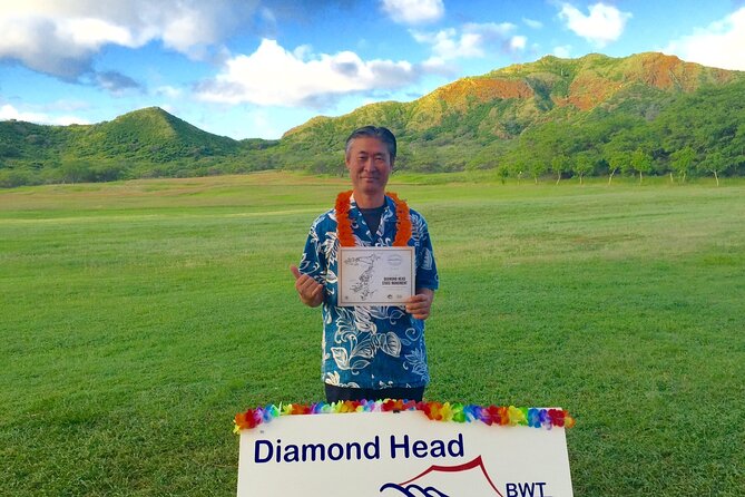 Diamond Head Hiking Experience with Roundtrip Transportation - Arriving at Diamond Head around 6:00 am