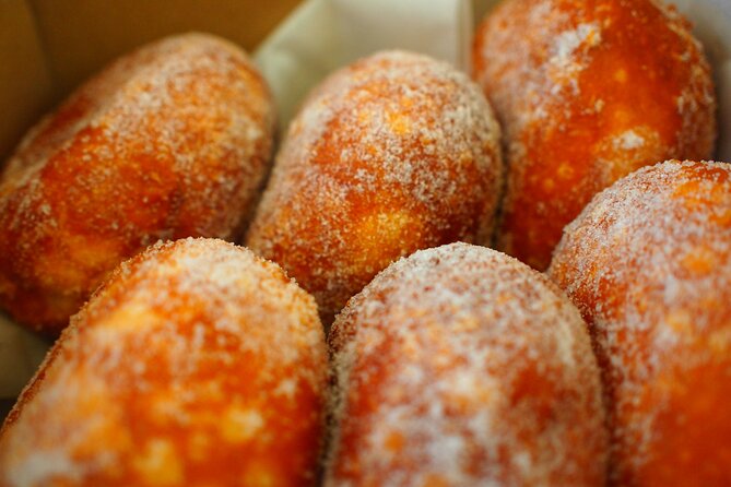 Diamond Head Shuttle with Malasada - Why Diamond Head Works So Well at Sunrise