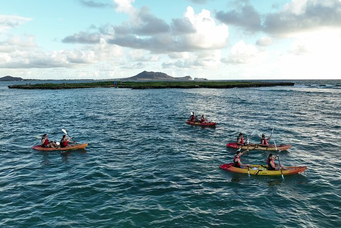 Discover Popoia Island and Kailua Bay by Kayak Guided Tour - Crossing Kailua Bay toward Popoia Island