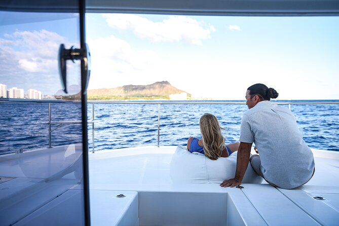 Exclusive Waikiki Yacht Snorkel with Lunch and Bevs - Why six people changes the Waikiki snorkel experience