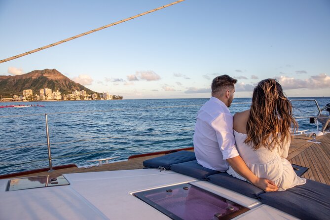 Explore Turtle Canyons Waikiki Snorkel and Sail Adventure - When sailing becomes the main event