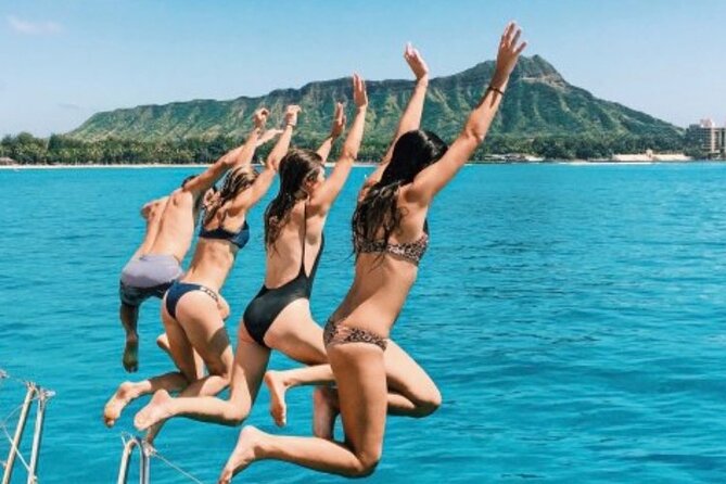 Explore Turtle Canyons Waikiki Snorkel and Sail Adventure - Weather, visibility, and the smart backup plan