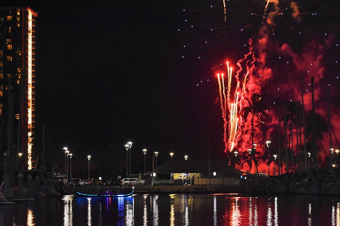 Fireworks Waikiki Gondola Cruise -lots of fun- - Fireworks near Hilton Hawaiian Village