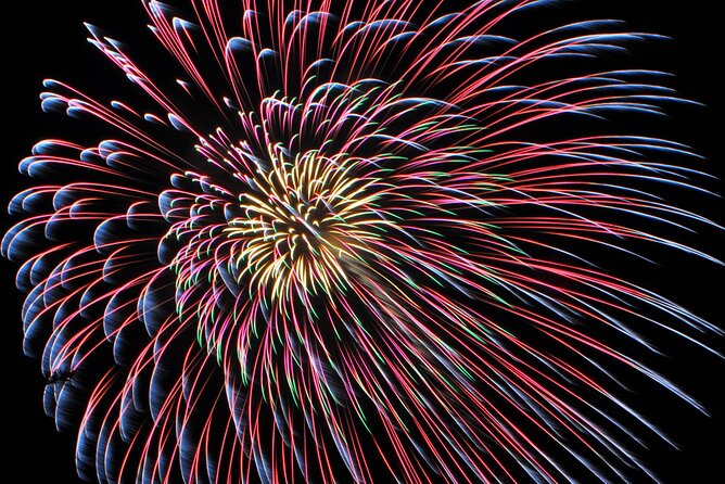 Friday Fireworks Dinner Sail from the Hilton Hawaiian Village - Boarding at the Hilton Hawaiian Village