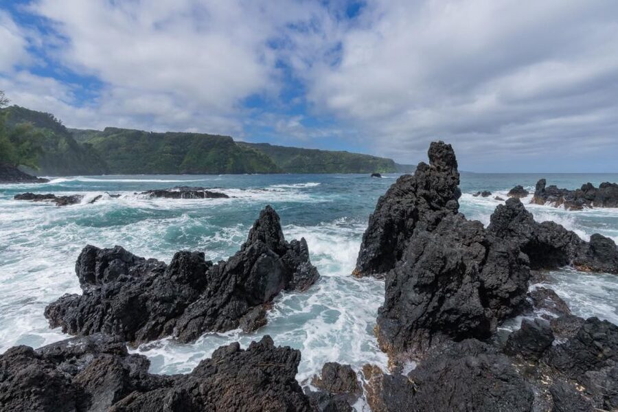 From Oahu: Maui Road to Hana Sightseeing Tour - Paia and the first coastal views