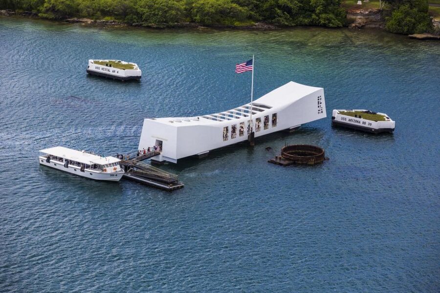 From Waikiki: Pearl Harbor USS Arizona Memorial Program - Getting oriented at the Pearl Harbor Visitor Center