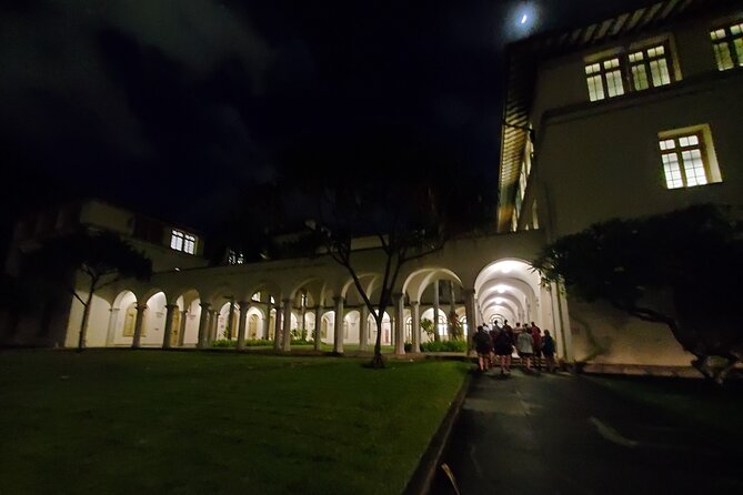 Ghosts of Old Honolulu Walking Tour - Practical details for a 7 pm start