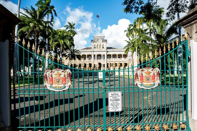 Grand Pearl Harbor and City Tour - Honolulu’s royal and civic landmarks