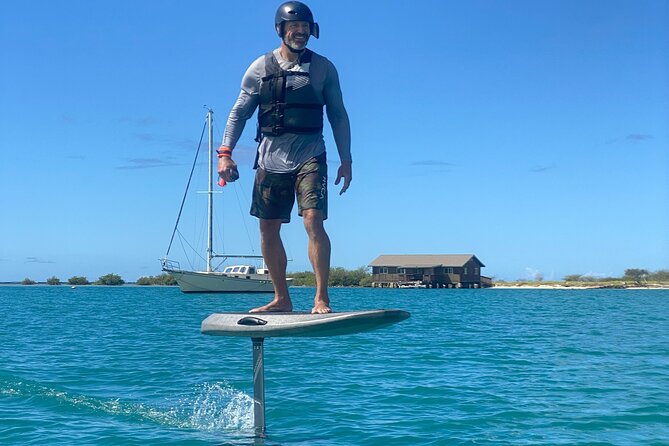 Group of 2 + mid length eFoil experience Honolulu HAWAII - Learning to fly above the water in Honolulu