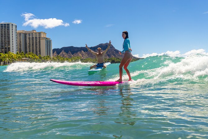 Group Surf Lesson in the Heart of Waikiki - Waikiki Beach: why the setting helps beginners