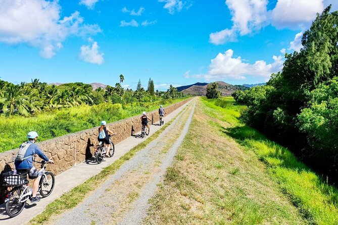 Guided E-Bike and Kayak Tour to Mokulua Islands in Kailua, Oahu - Popoia Island and its bird sanctuary