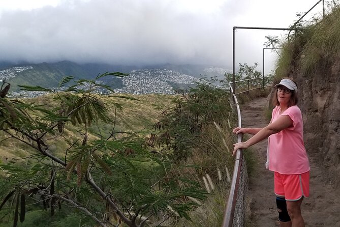 Half-Day Hiking Tour to Diamond Head and Makapuu Lighthouse - The human side of the experience