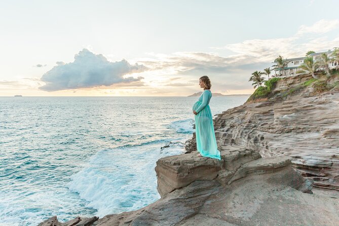 Hawaii's Magnificent Cliffs Photography - Why Spitting Cave Makes a Strong Photo Setting