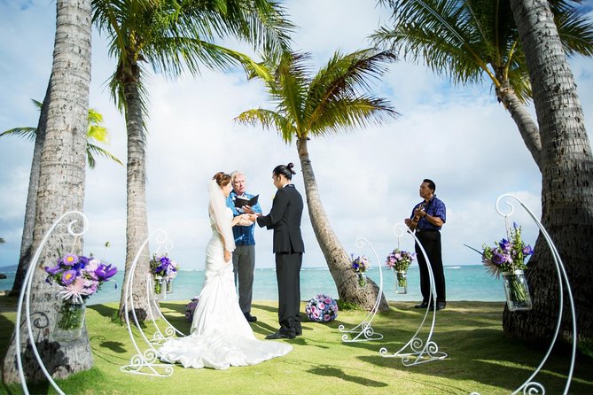 Hawaii Wedding - Aloha Beach Wedding and Photo Session - Waialae Beach Park and the 50-minute ceremony