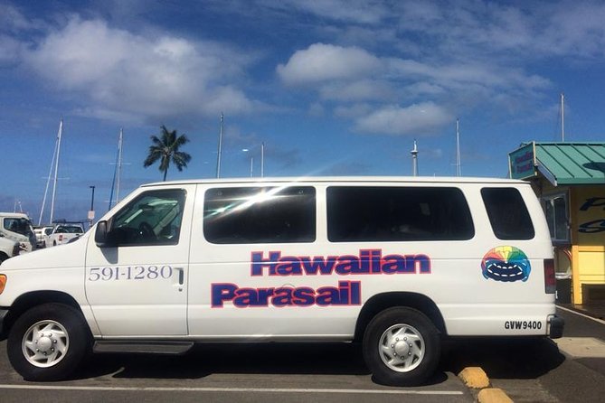 Hawaiian Parasail Since 1977 - The flight: tandem rides, line choices, and water dips