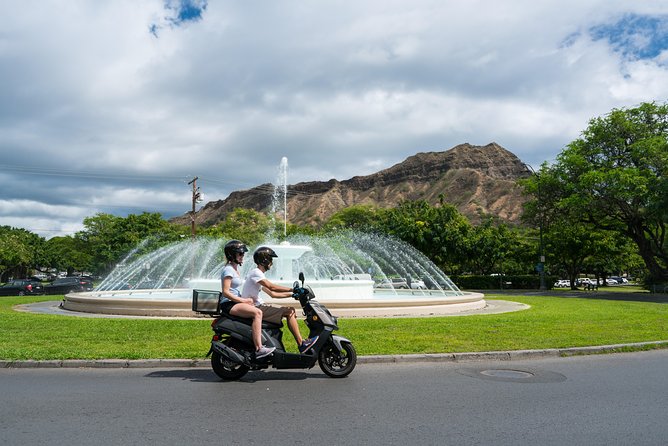 Hawaiian Style Scooter Ride around O'ahu for the Day - The Hooligan 170cc and riding with a passenger