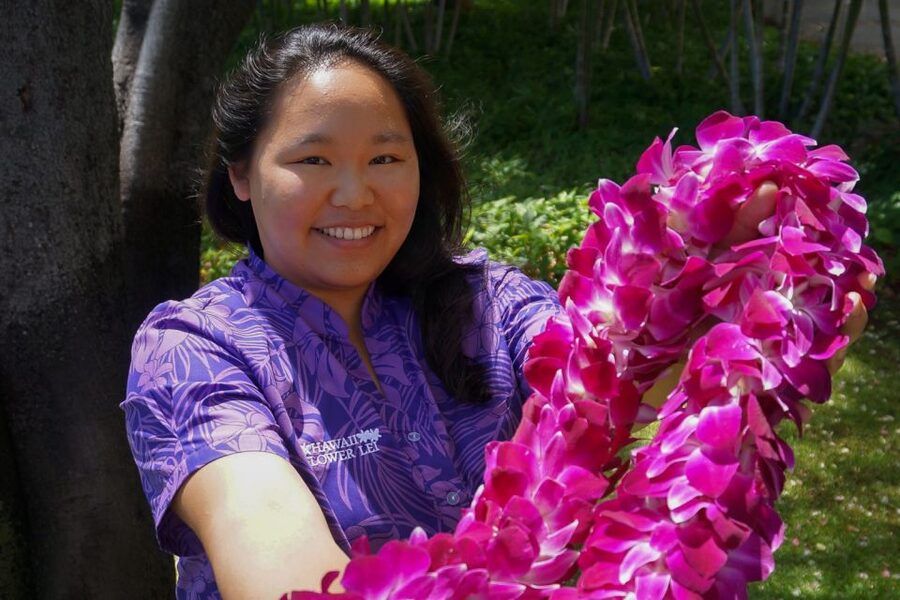 Honolulu Airport Custom Lei Greeting - Choose Your Lei - Who will enjoy this most?